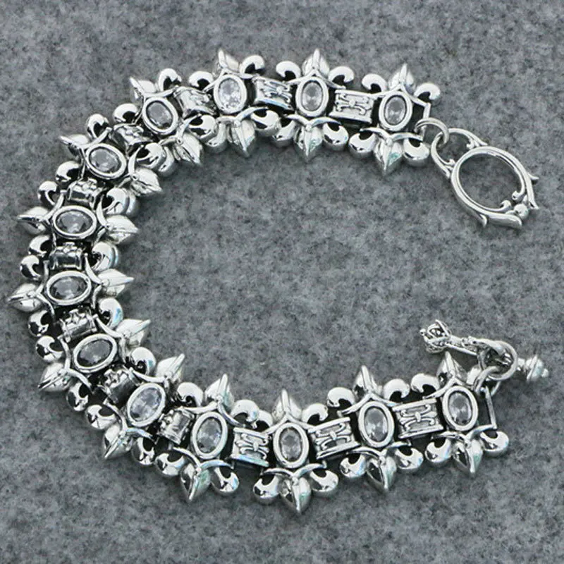 S925 Sterling Silver Jewelry Vintage Thai Silver Bracelet Personalized Punk Scout Flower Wide Face Bracelet Fashion Men's Fashio
S925 Sterling Silver Jewelry Vintage Thai Silver Bracelet Personalized Punk Scout Flower Wide Face Bracelet Fashion Men's Fashio