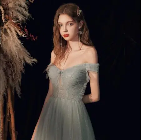 Light Gray Green Homecoming Dresses 2022 Fashion Long Sweetheart Off The Shoulder A-line Sexy Backless Formal Birthday Prom Gown
Light Gray Green Homecoming Dresses 2022 Fashion Long Sweetheart Off The Shoulder A-line Sexy Backless Formal Birthday Prom Gown
