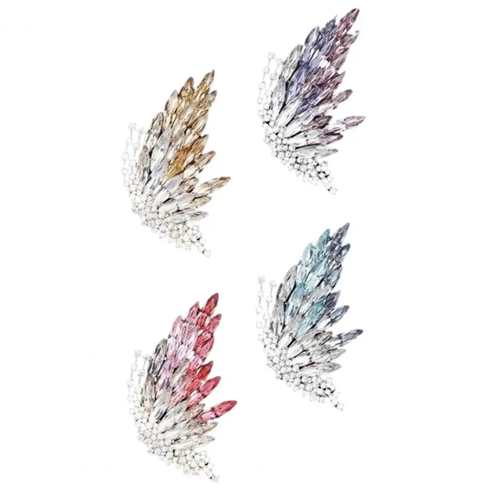 Anti-rust Brooch Rhinestone Butterfly Pin Colored Diamonds Decor Durable Alloy Sparkling Lapel Pin for Suits Coats Dresses Bags
Anti-rust Brooch Rhinestone Butterfly Pin Colored Diamonds Decor Durable Alloy Sparkling Lapel Pin for Suits Coats Dresses Bags