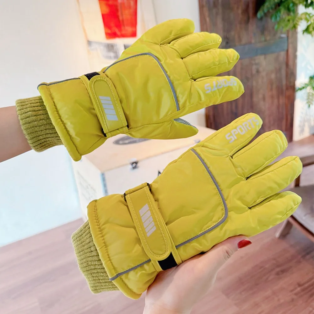 Thermal Multifunction Winter Ski Gloves Keep Warm Waterproof Men Mittens Windproof Full Finger Driving Gloves Female
Thermal Multifunction Winter Ski Gloves Keep Warm Waterproof Men Mittens Windproof Full Finger Driving Gloves Female