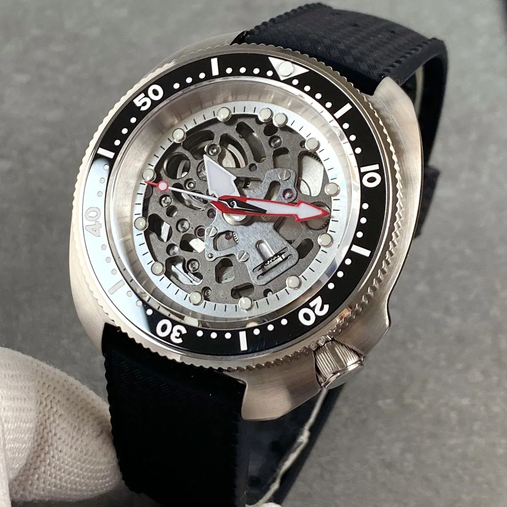 Tandorio NH72 movement Dive Men modern Mechanical Watch 120 Clicks Bezel 3.8 Crown Luminous Hollow Dial Sapphire rubber strap
Tandorio NH72 movement Dive Men modern Mechanical Watch 120 Clicks Bezel 3.8 Crown Luminous Hollow Dial Sapphire rubber strap