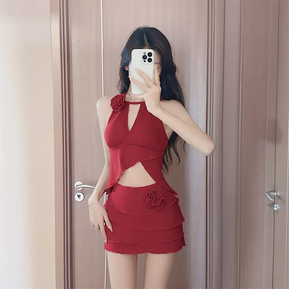 Split Swimsuit for Women with High Looks, New Style with Hanging Neck, Strapless, Exposed Back, Beach Vacation, Hot Spring
Split Swimsuit for Women with High Looks, New Style with Hanging Neck, Strapless, Exposed Back, Beach Vacation, Hot Spring