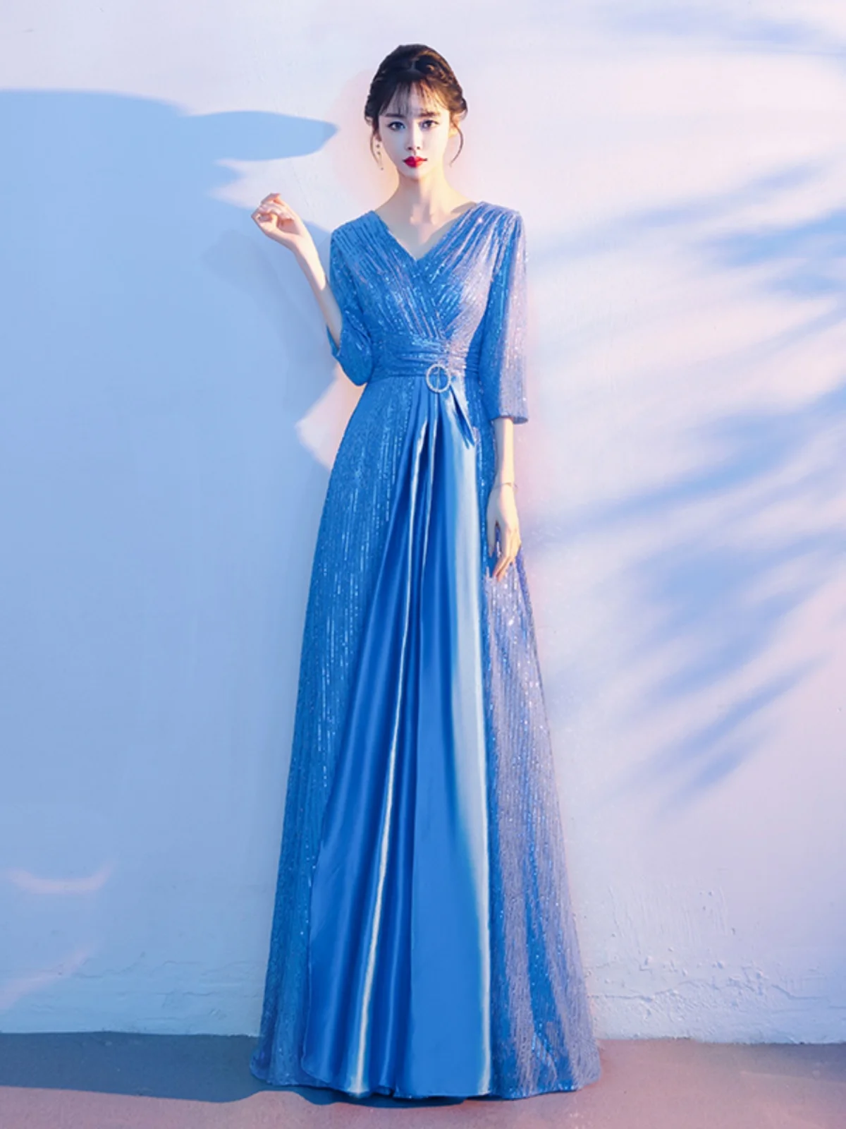 Modern Large Chorus Performance Outfit Women's 2026 New Style Elegant Dress Host Competition Costume Conductor's Uniform
Modern Large Chorus Performance Outfit Women's 2026 New Style Elegant Dress Host Competition Costume Conductor's Uniform