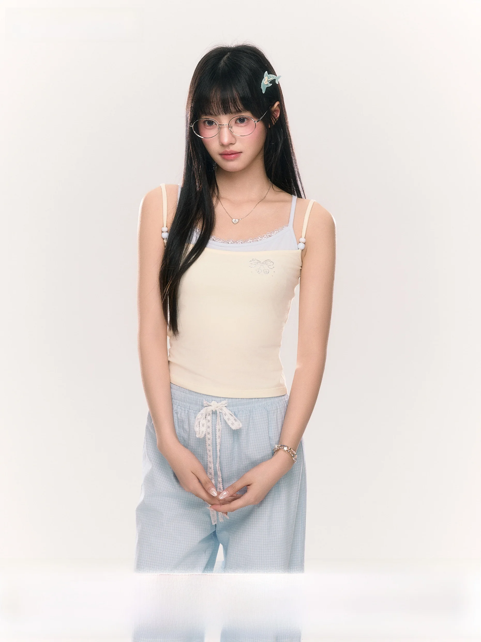 Летний мягкий топ Umoumo Sweet Color Blo с эффектом двухслойности, с пайетками и бретелями, женский, из смесового хлопка, короткий рукав
Летний мягкий топ Umoumo Sweet Color Blo с эффектом двухслойности, с пайетками и бретелями, женский, из смесового хлопка, короткий рукав