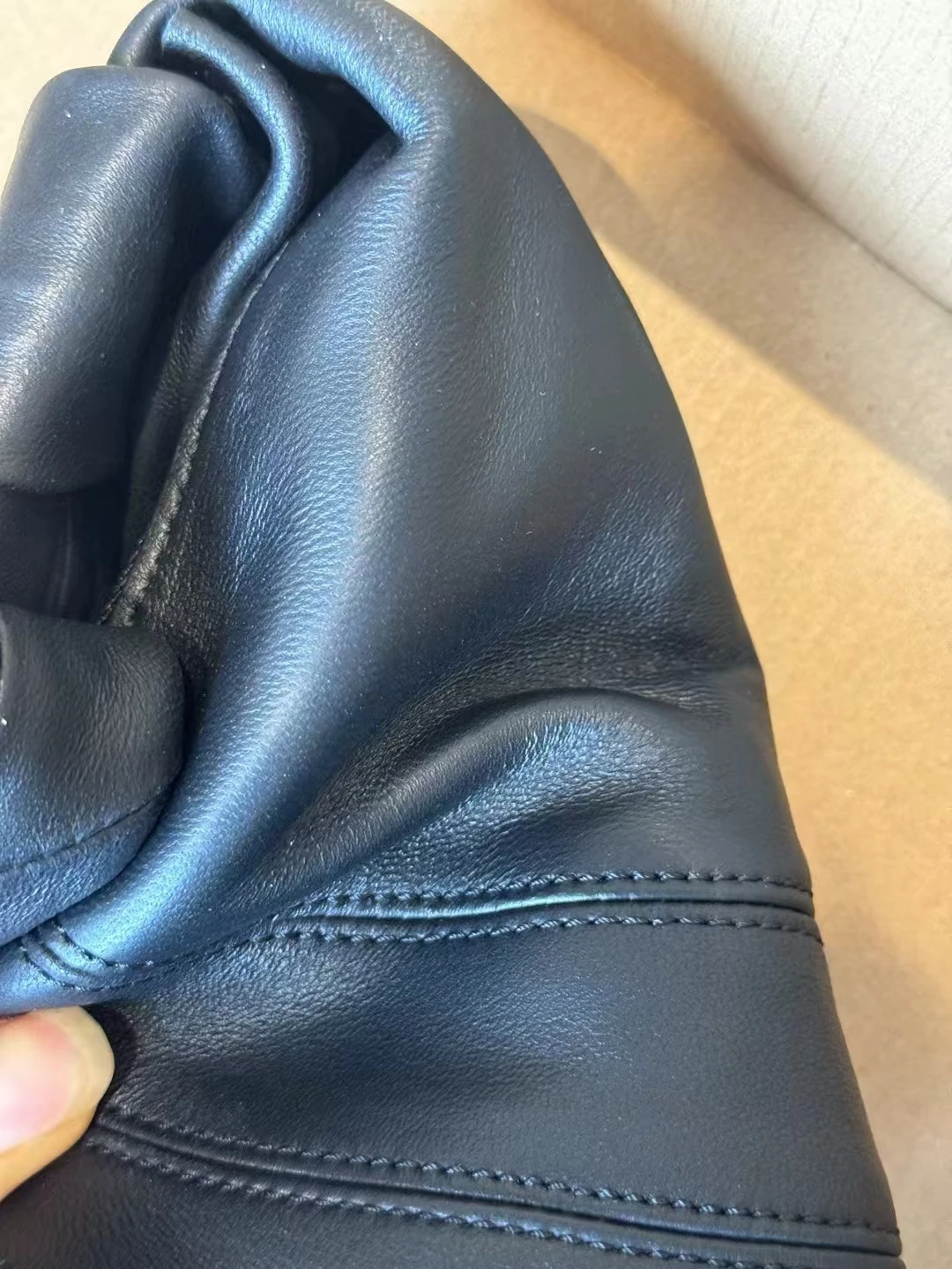 thumb