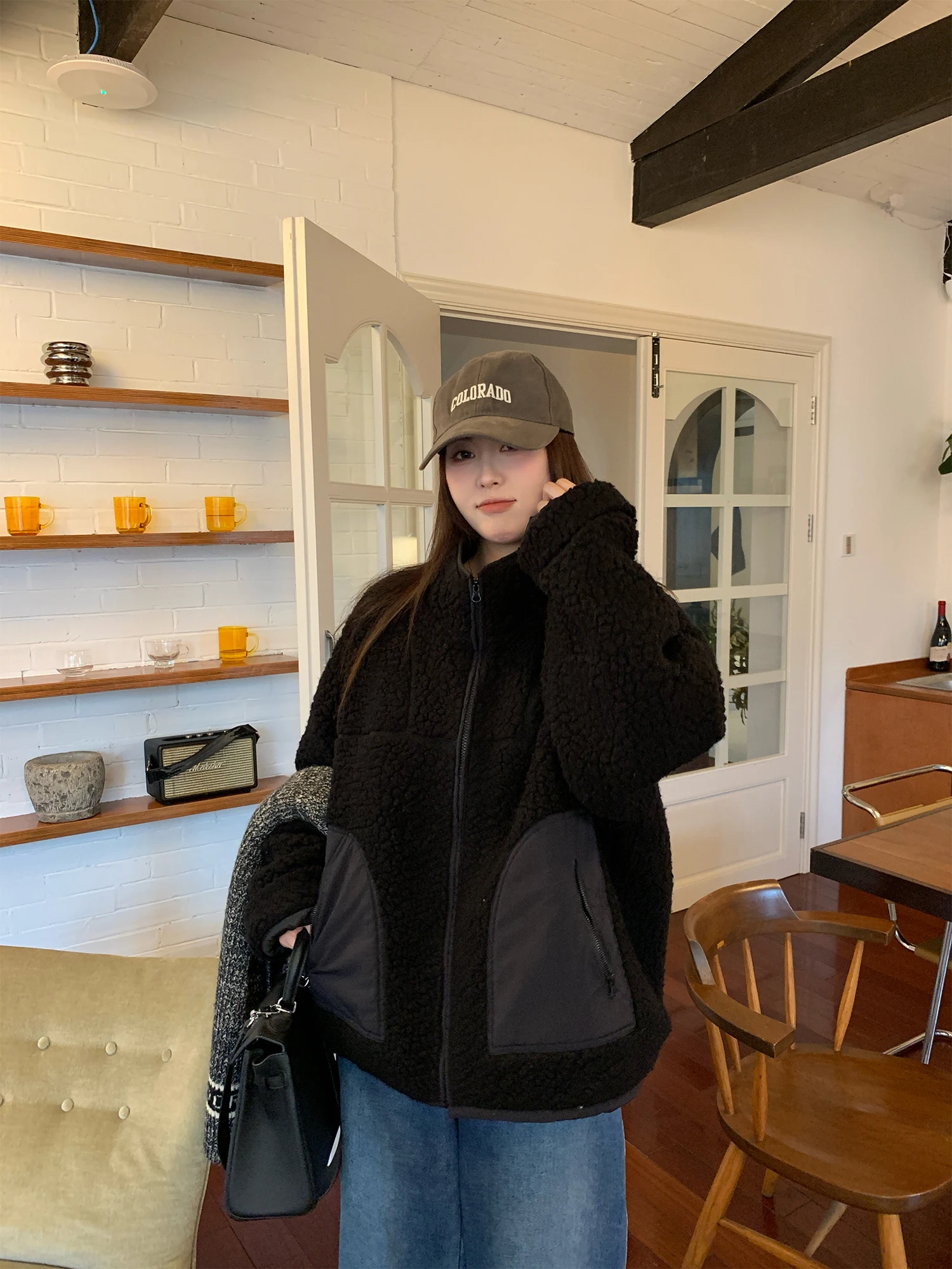 Зимнее пальто NAZ большого размера, теплое, свободное, женское, хлопковое, с отделкой из овечьей шерсти, длинное, на молнии, цветное
Зимнее пальто NAZ большого размера, теплое, свободное, женское, хлопковое, с отделкой из овечьей шерсти, длинное, на молнии, цветное