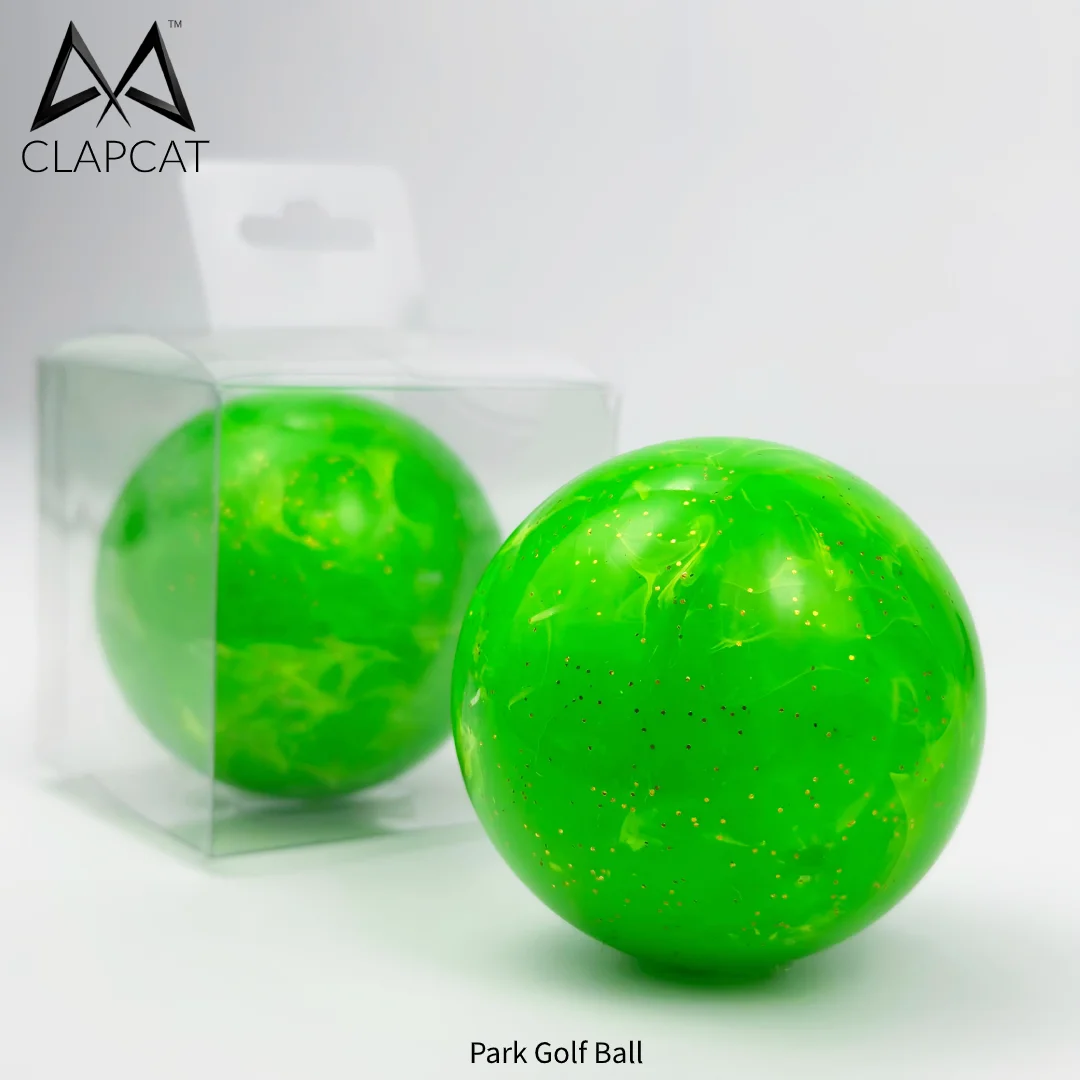 Clapcat Park Golf Ball 3 Layers with Glitters
Clapcat Park Golf Ball 3 Layers with Glitters