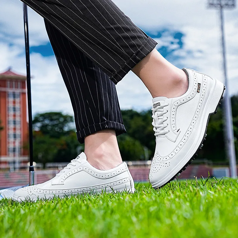 Men's Golf Shoes Breathable Athletic Shredded Spikes Anti Side Slip Fixed Spikes Shoes
Men's Golf Shoes Breathable Athletic Shredded Spikes Anti Side Slip Fixed Spikes Shoes