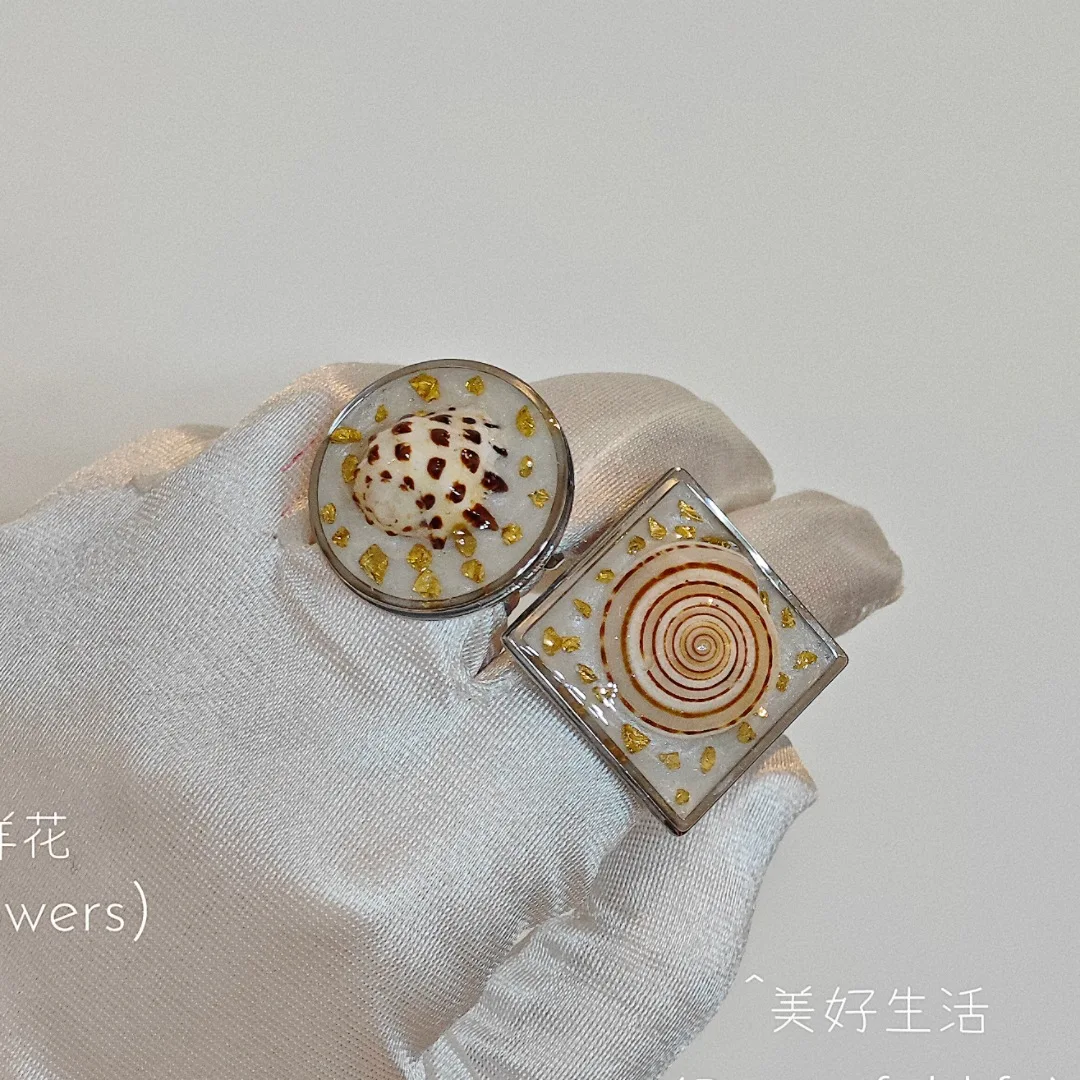 3283 Wholesale Handmade Simple and Exquisite Shell Stainless Steel Resin Ring Open Ring Creative Christmas Birthday Craft Gift
3283 Wholesale Handmade Simple and Exquisite Shell Stainless Steel Resin Ring Open Ring Creative Christmas Birthday Craft Gift