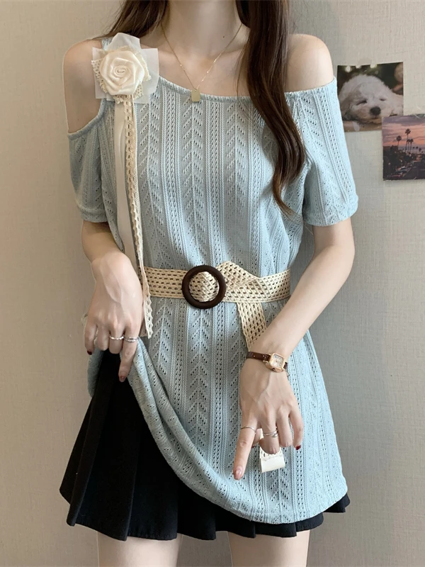 Женская футболка с цветочным узором и вырезами на плечах, летняя, свободного кроя, с коротким рукавом, с завышенной талией, повседневный хлопковый топ
Женская футболка с цветочным узором и вырезами на плечах, летняя, свободного кроя, с коротким рукавом, с завышенной талией, повседневный хлопковый топ