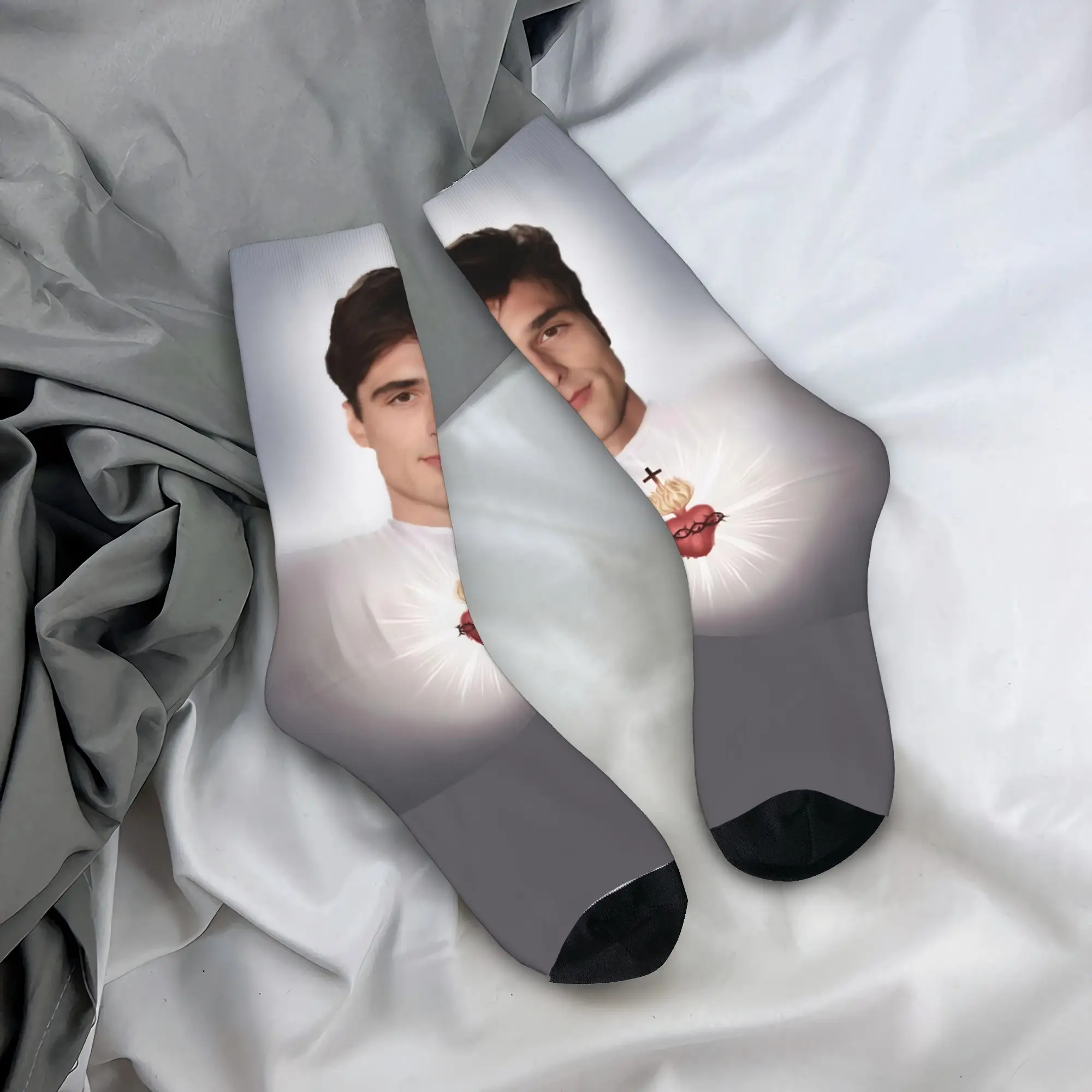 Jacob Elordi Actor Photo Collage Stockings Harajuku Socks Adults Men Soft Socks Winter Outdoor Sports Design Non Slip Socks Gift
Jacob Elordi Actor Photo Collage Stockings Harajuku Socks Adults Men Soft Socks Winter Outdoor Sports Design Non Slip Socks Gift