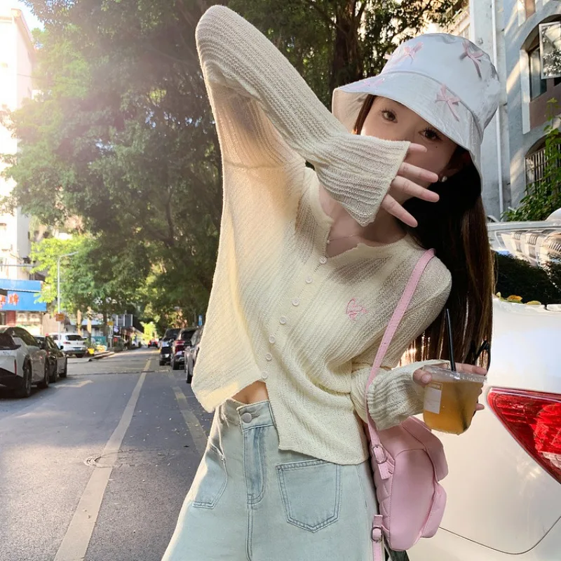 Chic Hollow out Knitted Top Women Summer Cute Sweet See through Long Sleeve V Neck UV Protection Fashionable Milk Peach Color
Chic Hollow out Knitted Top Women Summer Cute Sweet See through Long Sleeve V Neck UV Protection Fashionable Milk Peach Color