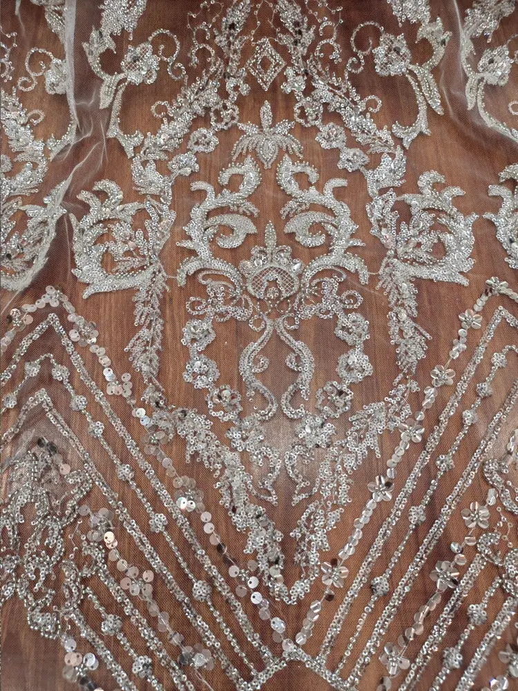 High - Quality Heavy Duty Embroidered White Beaded Sequined Soft Lace Fabric Wedding Dress Lace Clothing Accessories Appliques
High - Quality Heavy Duty Embroidered White Beaded Sequined Soft Lace Fabric Wedding Dress Lace Clothing Accessories Appliques