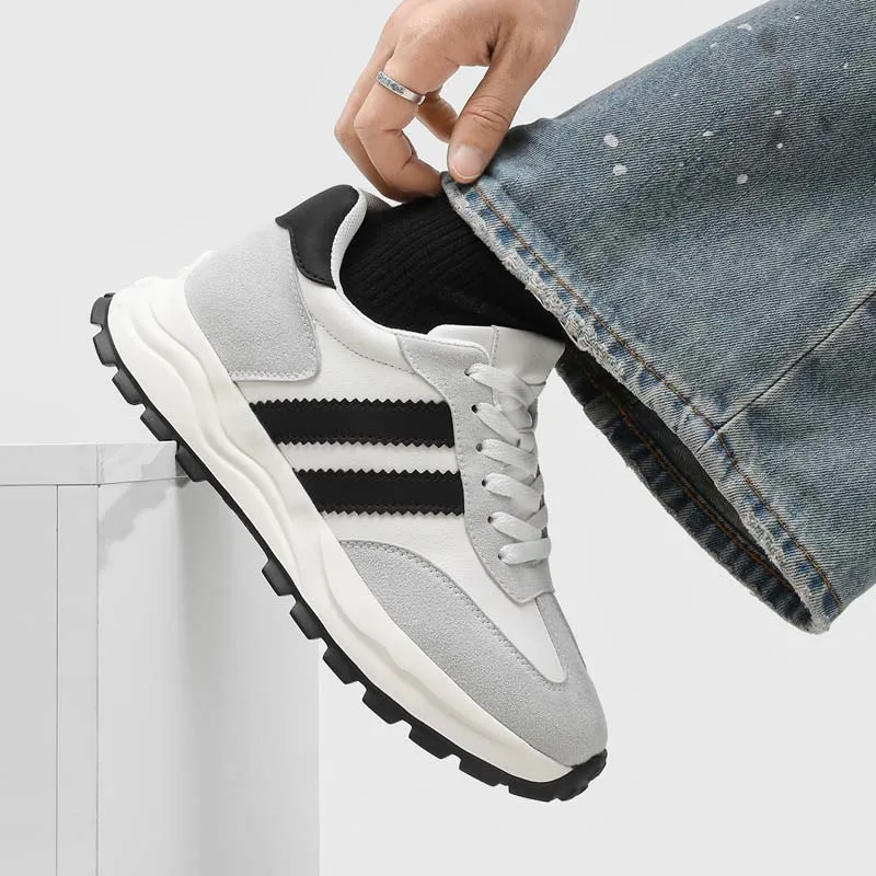 Unisex 8cm Height Enhancing Elevator Sneakers Suede Leather Thick Bottom Casual Fashion Shoes Men Women Outdoor Walking Tennis
Unisex 8cm Height Enhancing Elevator Sneakers Suede Leather Thick Bottom Casual Fashion Shoes Men Women Outdoor Walking Tennis