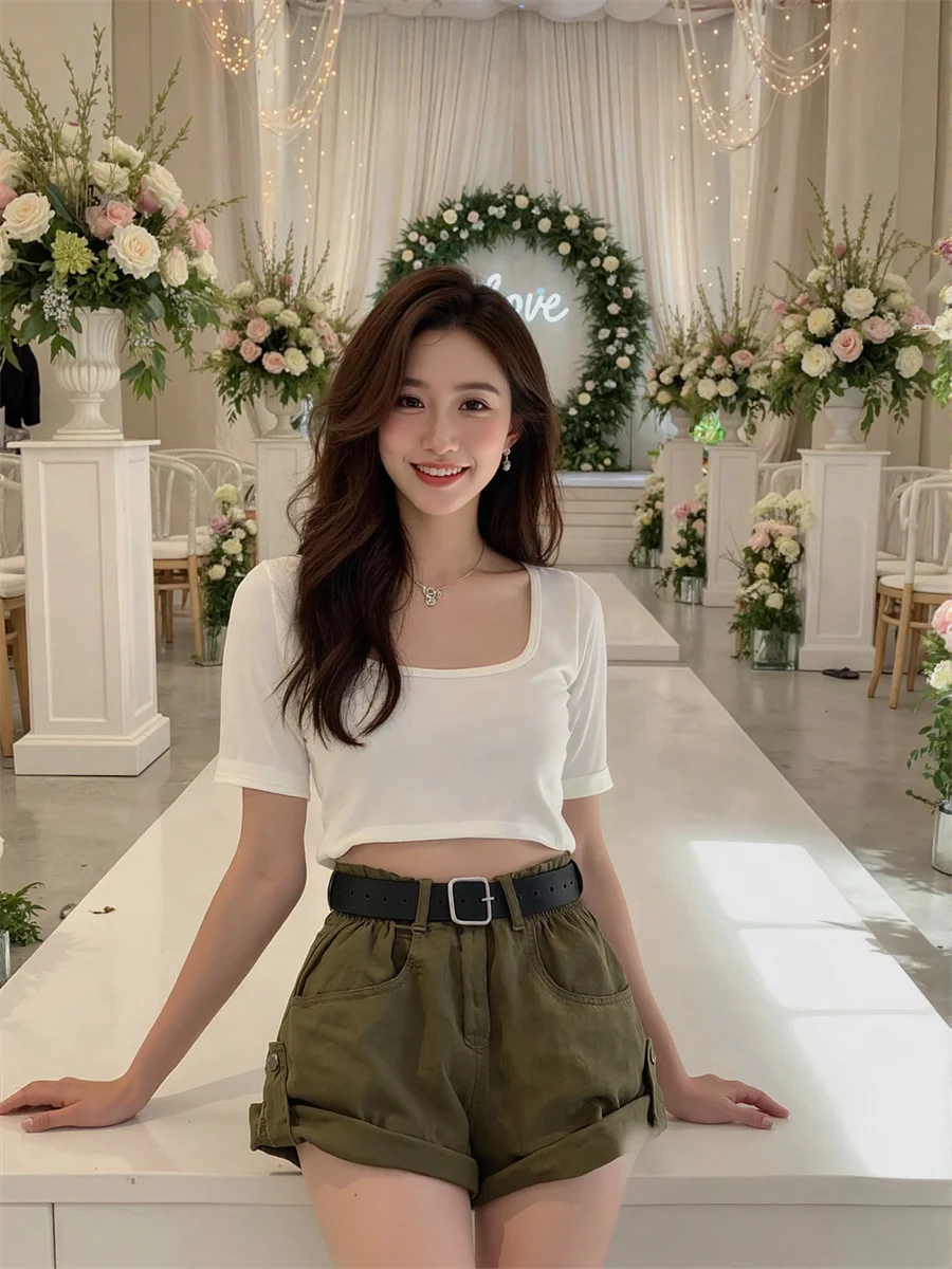 Джинсовые свободные шорты с высокой талией и закрученными краями для девочек, элегантная женская одежда, летняя вязаная одежда для бойфренда, туристический исследователь
Джинсовые свободные шорты с высокой талией и закрученными краями для девочек, элегантная женская одежда, летняя вязаная одежда для бойфренда, туристический исследователь