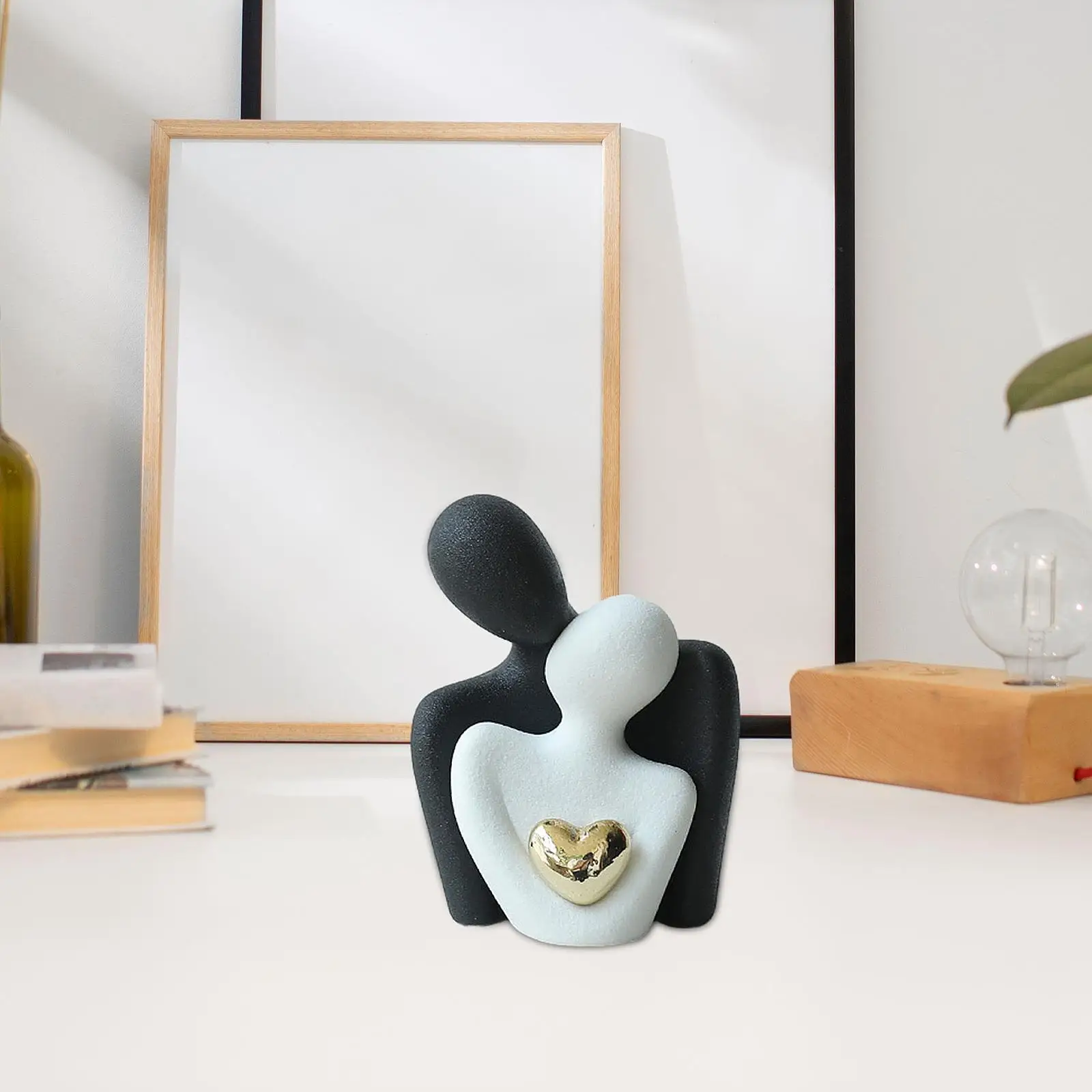 Couple Statue Hugging Couple Figurine Abstract Art Romantic Lovers Ornament for 
Couple Statue Hugging Couple Figurine Abstract Art Romantic Lovers Ornament for