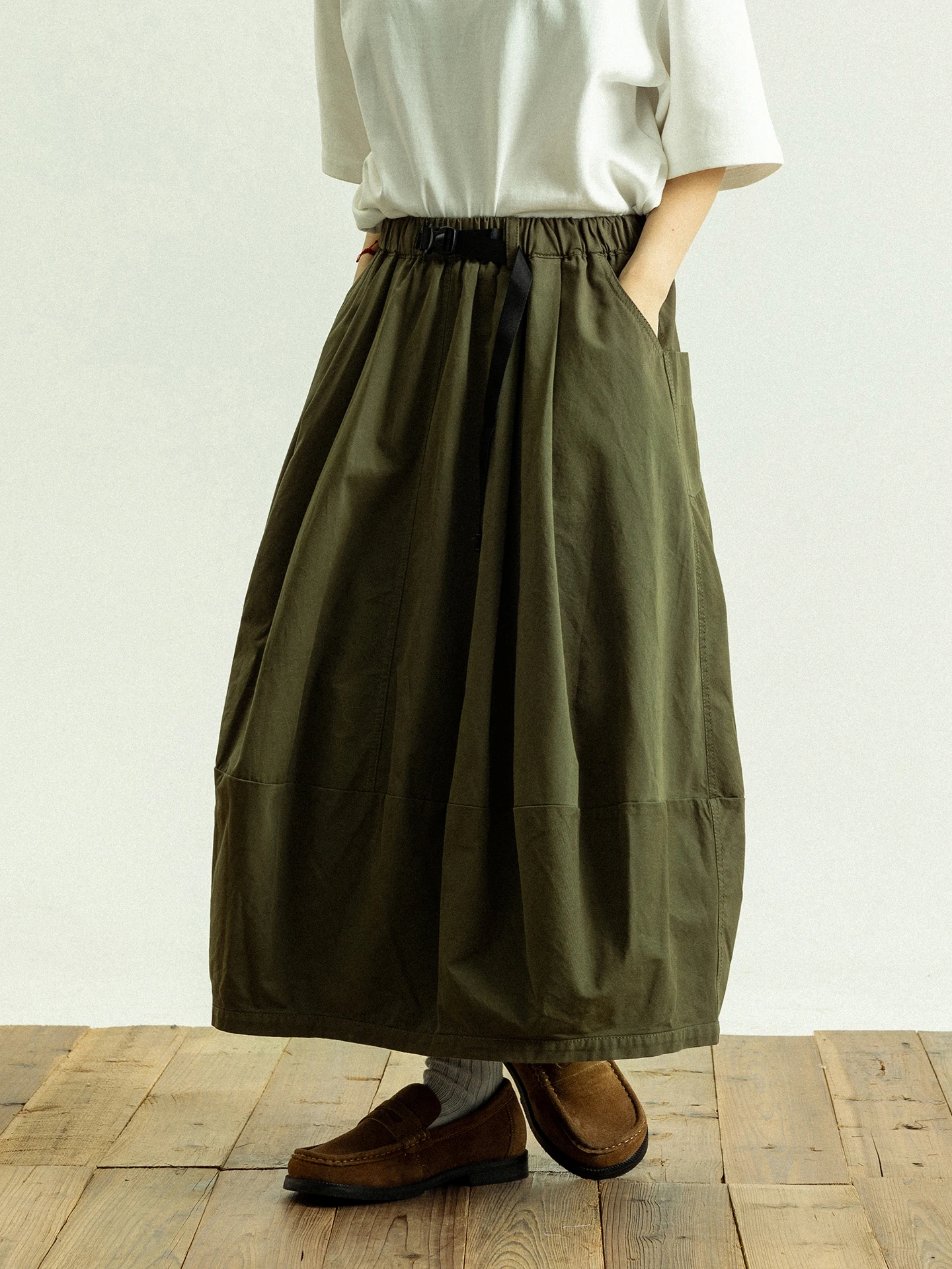 Юбка GoodNorth в японском ретро-стиле, рабочая, средней длины, женская, весна-осень, с завышенной талией, свободного кроя, А-силуэт
Юбка GoodNorth в японском ретро-стиле, рабочая, средней длины, женская, весна-осень, с завышенной талией, свободного кроя, А-силуэт