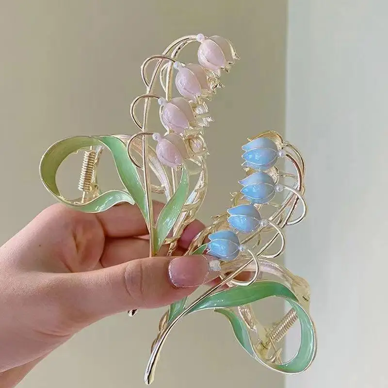 1PCS Bell Orchid Flowers Super Fairy Temperament Hair Accessories, Large Premium Feeling Scratch Clip, Autumn Hundred Shark Clip
1PCS Bell Orchid Flowers Super Fairy Temperament Hair Accessories, Large Premium Feeling Scratch Clip, Autumn Hundred Shark Clip