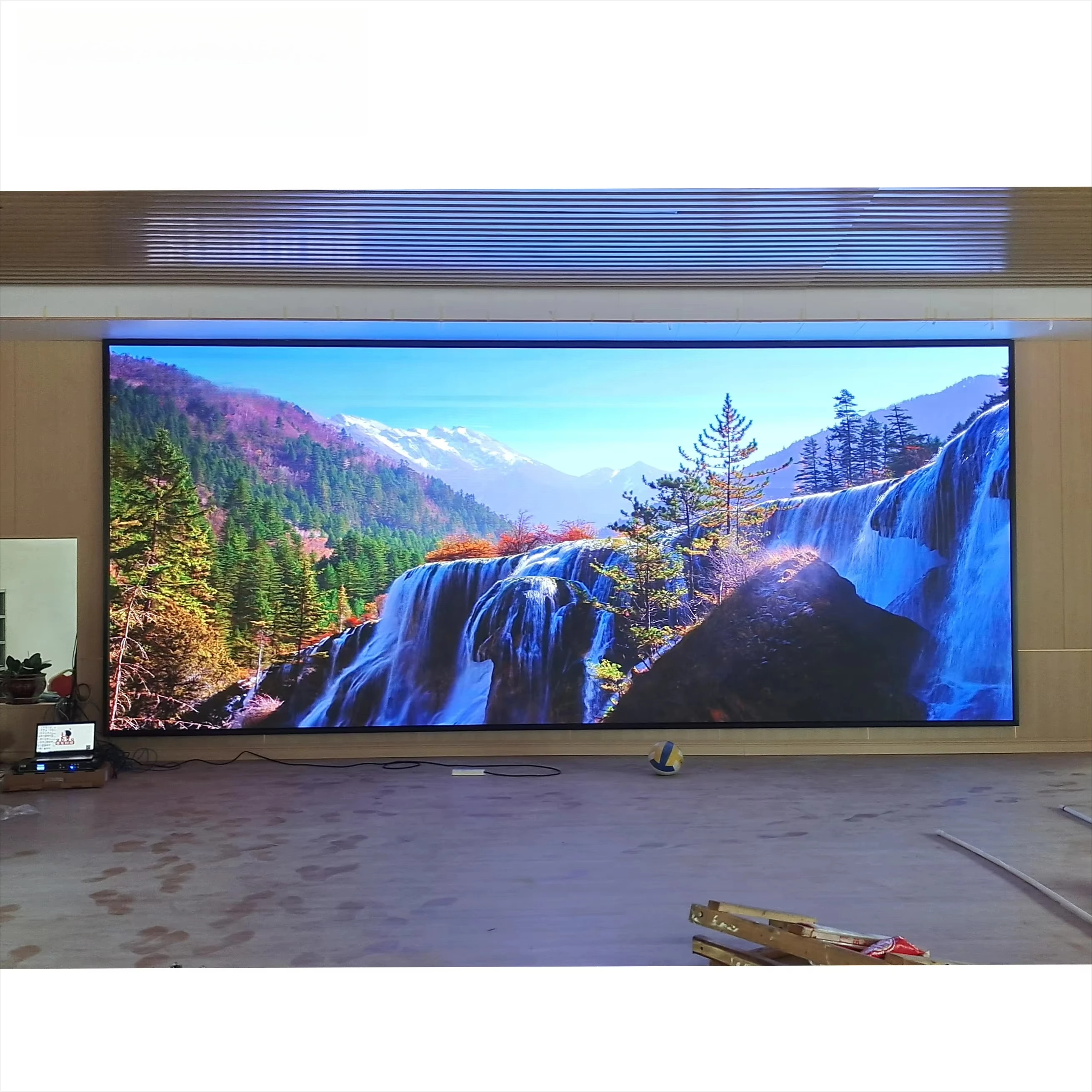 Indoor Led Display Screen P1.53 Fixed High Resolution Film Screen Video Wall Led Advertising Screen Led Display
Indoor Led Display Screen P1.53 Fixed High Resolution Film Screen Video Wall Led Advertising Screen Led Display
