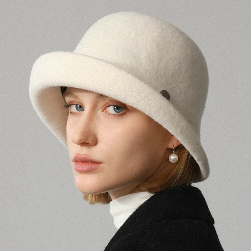 Ladies Hepburn-Style White Brimmed Hat 90% Australian Wool Wool-Trimmed Fisherman Cap Adjustable Size 55-60cm
Ladies Hepburn-Style White Brimmed Hat 90% Australian Wool Wool-Trimmed Fisherman Cap Adjustable Size 55-60cm