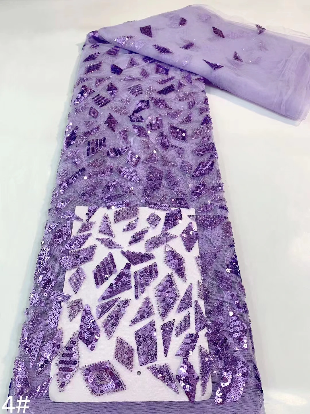 New high-grade three-dimensional bead sequin embroidery lace, high-end luxury fashion Qipao evening dress fabric
New high-grade three-dimensional bead sequin embroidery lace, high-end luxury fashion Qipao evening dress fabric