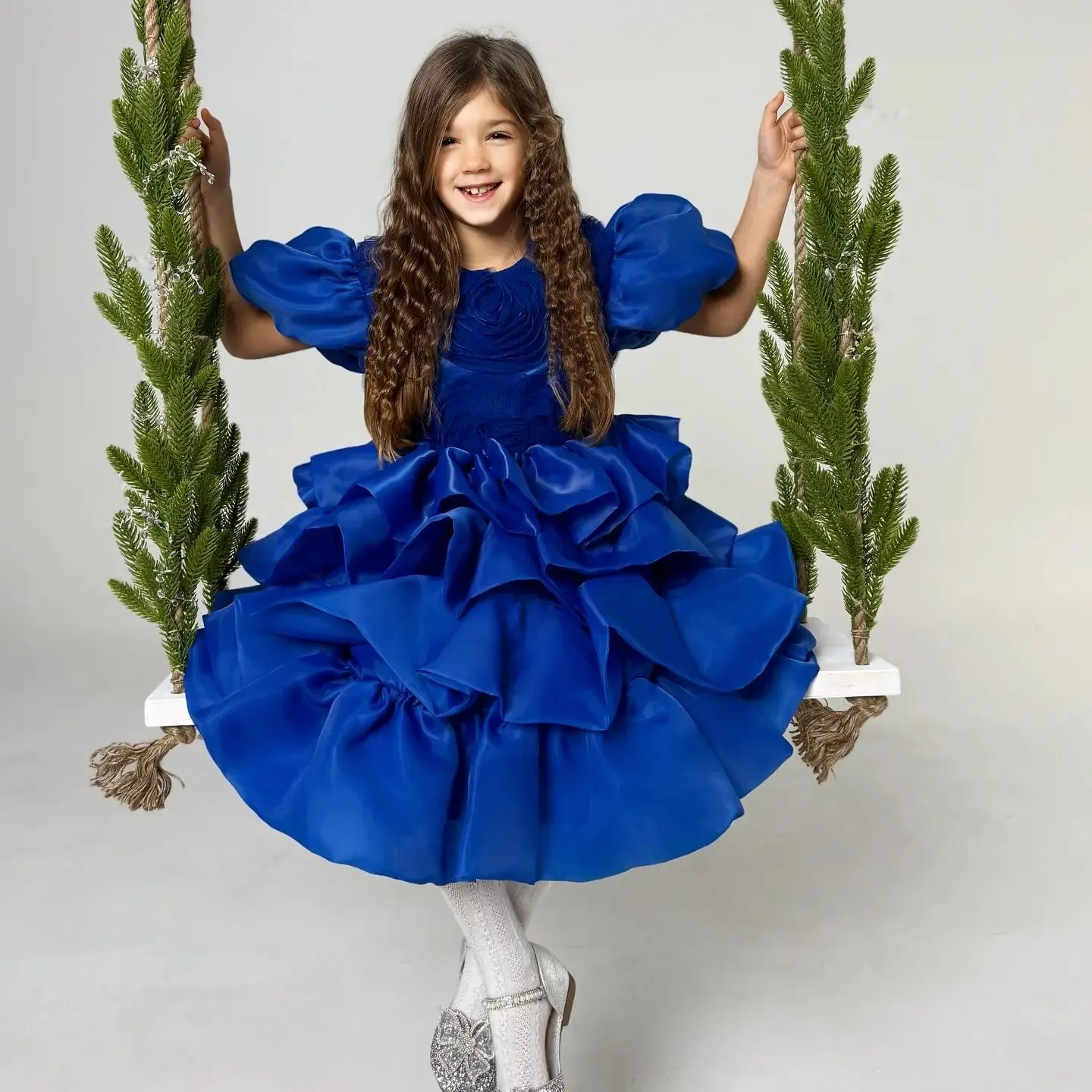 Royal Blue Flower Girls Dresses for Wedding Floral Knee Length Ruffles Kids Pageant Princess Birthday Gowns Party Dress
Royal Blue Flower Girls Dresses for Wedding Floral Knee Length Ruffles Kids Pageant Princess Birthday Gowns Party Dress