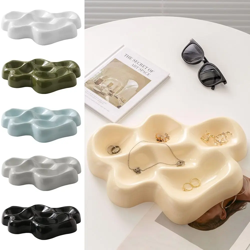 Stylish Elegant Jewelry Tray Large Capacity Universal Earrings Display Tray Cloud Shape Necklaces Tray Desktop Ornament
Stylish Elegant Jewelry Tray Large Capacity Universal Earrings Display Tray Cloud Shape Necklaces Tray Desktop Ornament