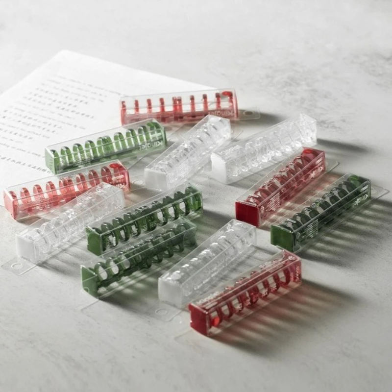 2pcs/box Retro-colored 5-hole Loose-leaf Finishing Buckle Student Loose-leaf Book Clip Office Stationery Accessories
2pcs/box Retro-colored 5-hole Loose-leaf Finishing Buckle Student Loose-leaf Book Clip Office Stationery Accessories