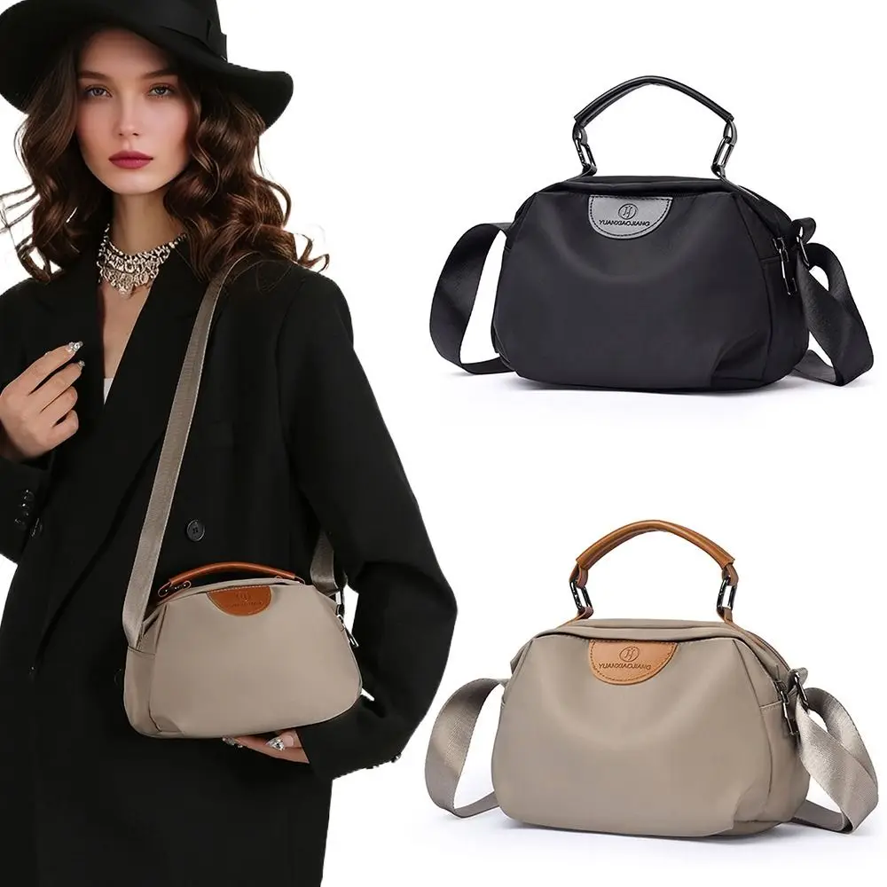 Fashion Solid Color Women's Messenger Bag Waterproof Large Capacity Cosmetic Storage Pouch Retro Style Phone Bag Travel
Fashion Solid Color Women's Messenger Bag Waterproof Large Capacity Cosmetic Storage Pouch Retro Style Phone Bag Travel