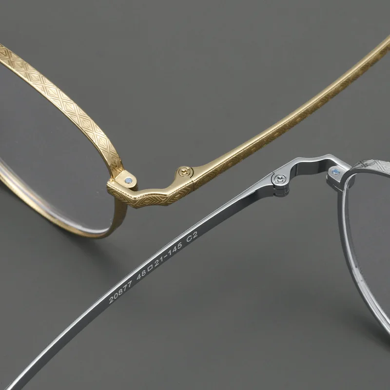 Японские винтажные очки для чтения из чистого титана с блокировкой синего света, мужские ультралегкие очки ручной работы по рецепту для женщин
Японские винтажные очки для чтения из чистого титана с блокировкой синего света, мужские ультралегкие очки ручной работы по рецепту для женщин