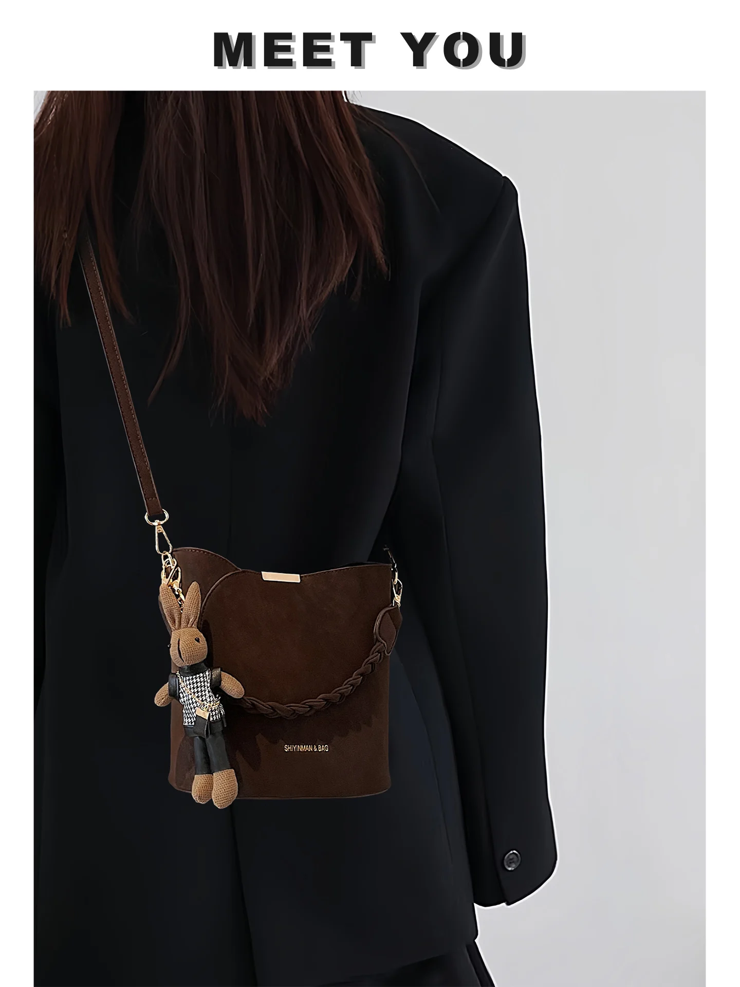 Cé Brown Trendy Handheld Water Buet Bag Women's Commuter Crossbody Bag Luxury Sensation Daily Commute Single oulder Strap
Cé Brown Trendy Handheld Water Buet Bag Women's Commuter Crossbody Bag Luxury Sensation Daily Commute Single oulder Strap