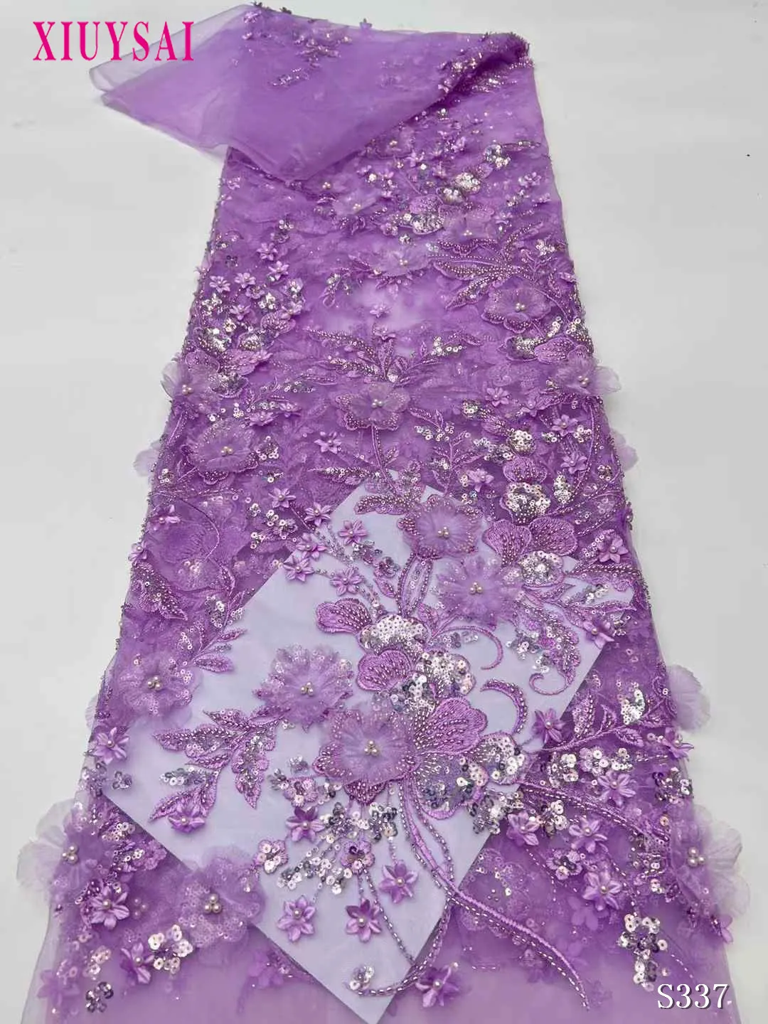 African Lace Fabric 2025 Sequins Beaded Embroidery Groom Nigerian Bridal High Quality French Tulle Lace Fabric For Wedding Party
African Lace Fabric 2025 Sequins Beaded Embroidery Groom Nigerian Bridal High Quality French Tulle Lace Fabric For Wedding Party