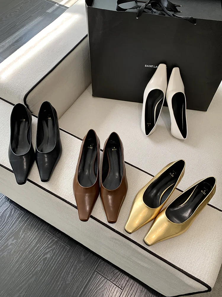 Fashion Shallow Flat Women Shoes Golden Square Toe Casual Comfort Elegant Office Shoes Female Fashion 2025 New Footwear Ladies
Fashion Shallow Flat Women Shoes Golden Square Toe Casual Comfort Elegant Office Shoes Female Fashion 2025 New Footwear Ladies