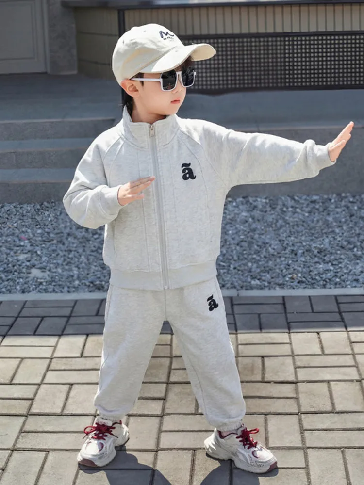Children Outfit Boy Clothing Set Kids Fashion Long Sleeve Zipper Jacket+Pants Spring&Autumn Handsome Sports Suit for Boys 2-10Yr
Children Outfit Boy Clothing Set Kids Fashion Long Sleeve Zipper Jacket+Pants Spring&Autumn Handsome Sports Suit for Boys 2-10Yr