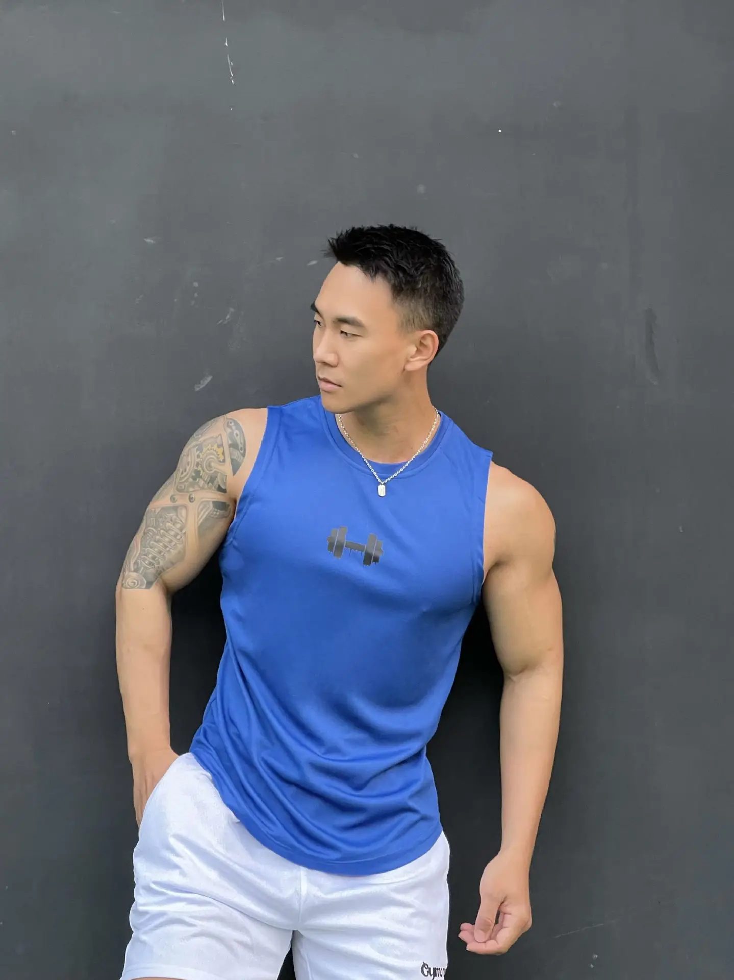 2024 Summer New Men's Fitness Tank Top Outdoor Sports Exercise Loose And Breathable Cotton Slim Fit Tank Top Sleeveless Top
2024 Summer New Men's Fitness Tank Top Outdoor Sports Exercise Loose And Breathable Cotton Slim Fit Tank Top Sleeveless Top