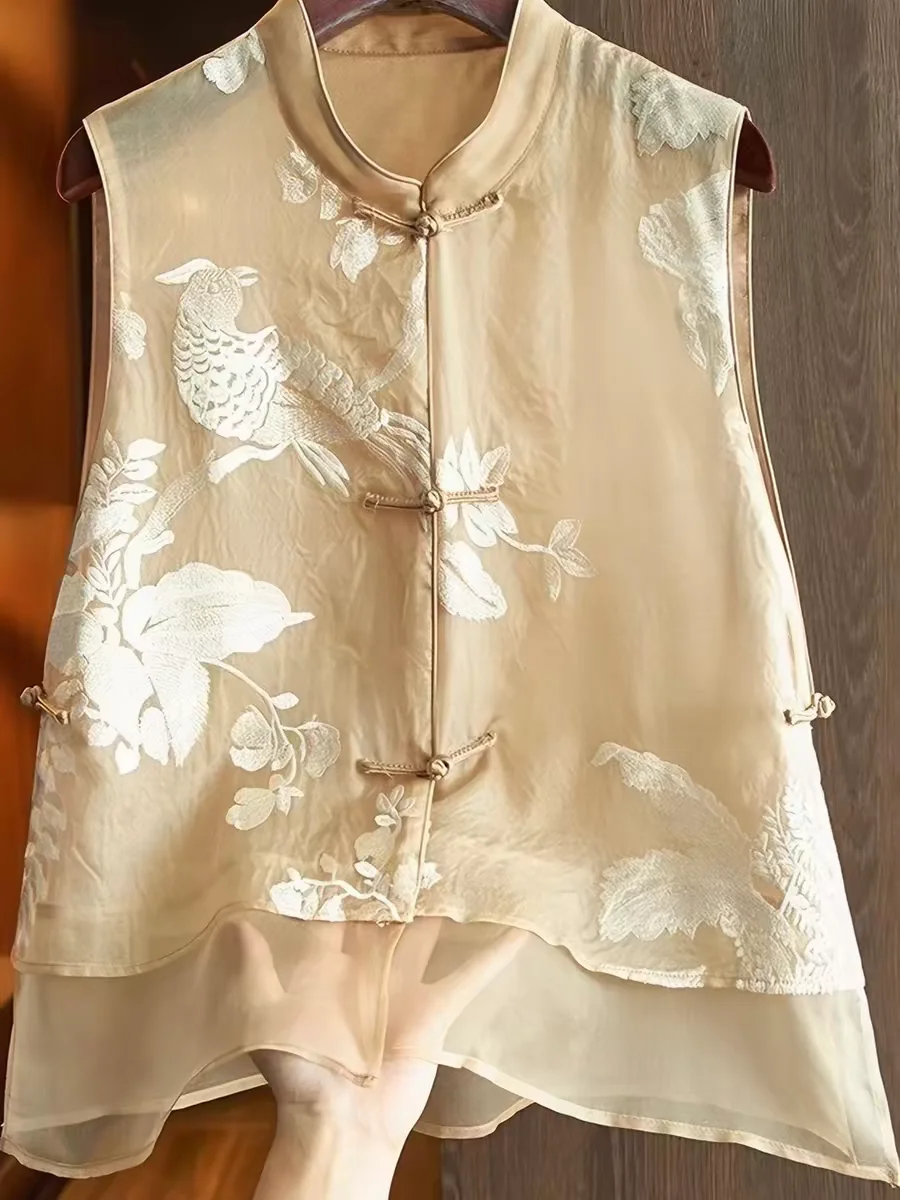 2026 New Chinese Style Heavy Embroidery Vest Women Sleeveless Stand Collar Frog Buttons Spring Summer Outerwear Trendy
2026 New Chinese Style Heavy Embroidery Vest Women Sleeveless Stand Collar Frog Buttons Spring Summer Outerwear Trendy