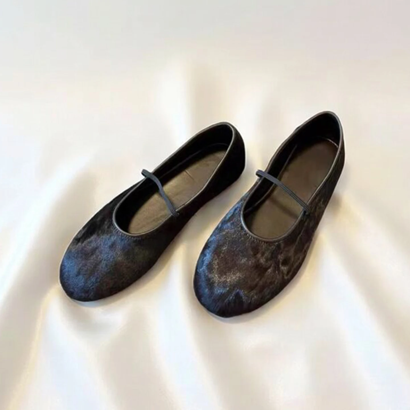 Spring Vintage Horsehair Mary Jane Shoes Ballet Flats Comfortable Soft Round Toe One Strip Flat Shoes for Women 2026 Lolita
Spring Vintage Horsehair Mary Jane Shoes Ballet Flats Comfortable Soft Round Toe One Strip Flat Shoes for Women 2026 Lolita