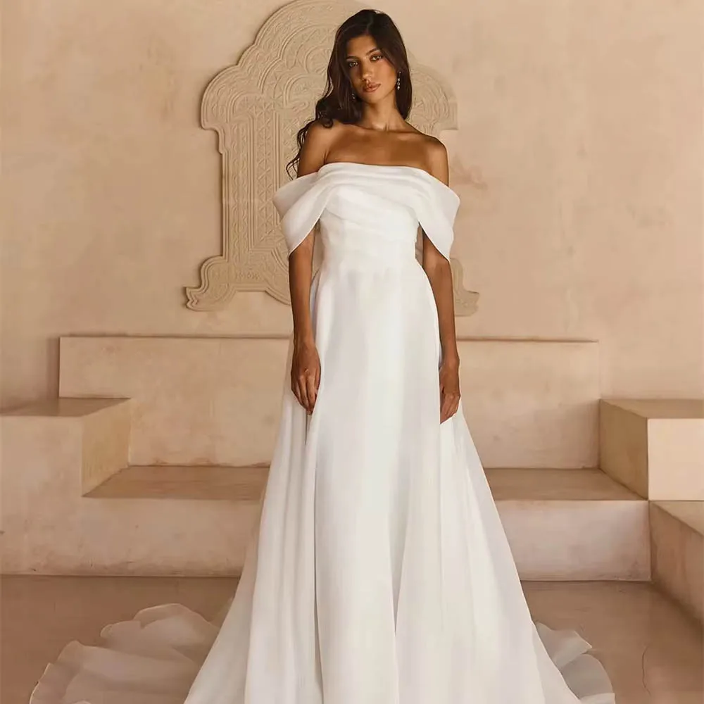 Customized A-Line Flowing Skirt Wedding Dress For Woman Bride Off The Shoulder Soft Feminine Bridal Dress vestidos Bridal Gown
Customized A-Line Flowing Skirt Wedding Dress For Woman Bride Off The Shoulder Soft Feminine Bridal Dress vestidos Bridal Gown