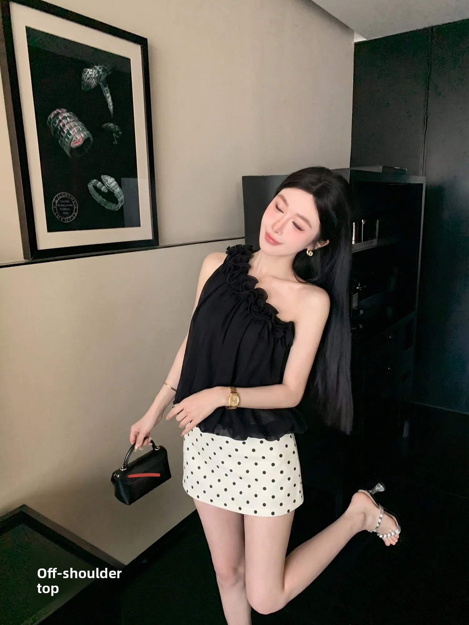 Polka Dot Sweetheart High Waist A-Line Skirt Versatile Slimming Short Skirt for Women Breathable Skin-Friendly Polyester...
Polka Dot Sweetheart High Waist A-Line Skirt Versatile Slimming Short Skirt for Women Breathable Skin-Friendly Polyester...