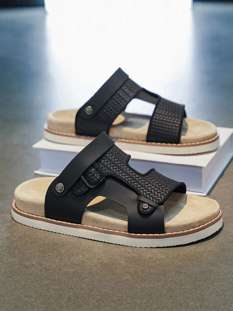 Men's Sandals Outdoor Sports Soft Bottom Outdoor Casual Shoes Anti-Slip Deodorant Wear-Resistant Beach Shoes Summer Sandals
Men's Sandals Outdoor Sports Soft Bottom Outdoor Casual Shoes Anti-Slip Deodorant Wear-Resistant Beach Shoes Summer Sandals