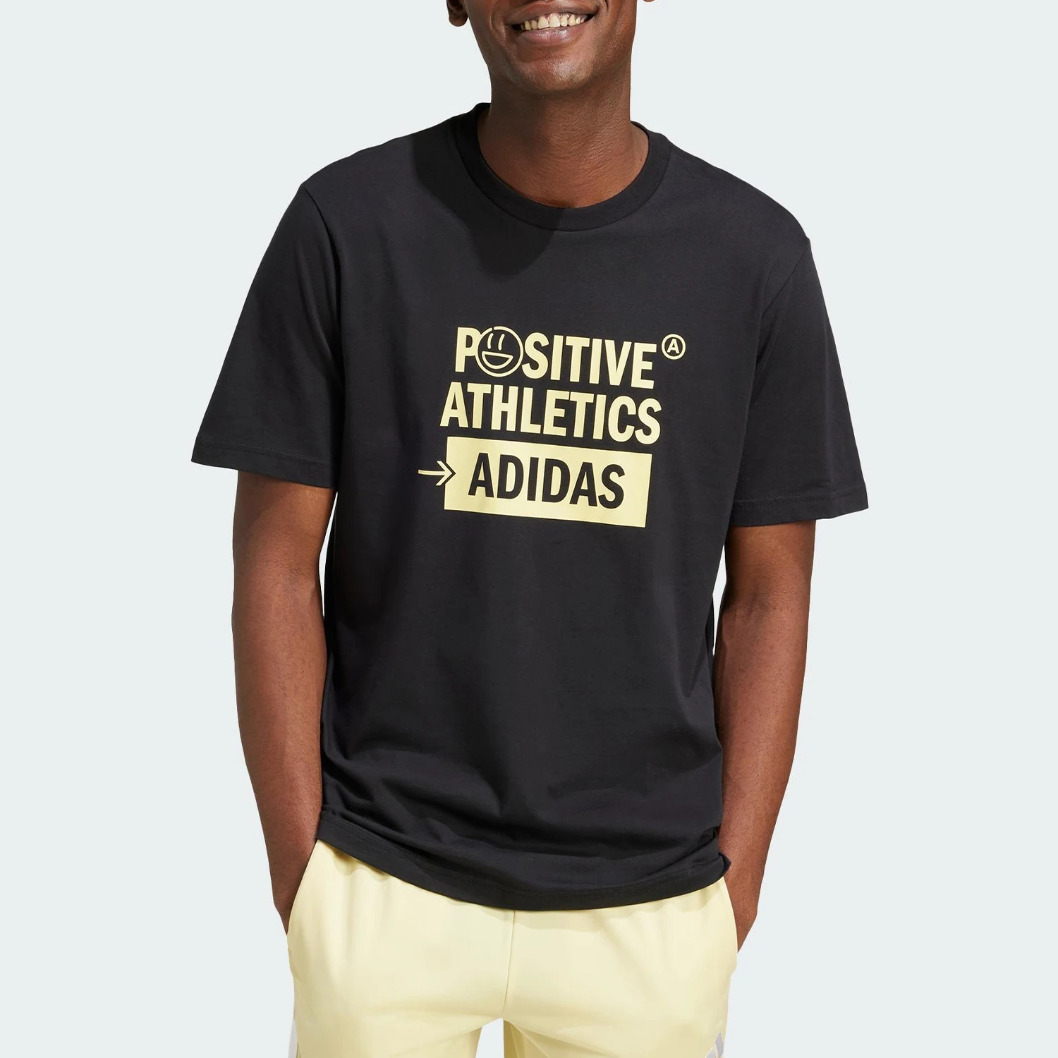 Мужская трикотажная футболка Adidas Originals с круглым вырезом и короткими рукавами JJ3991
Мужская трикотажная футболка Adidas Originals с круглым вырезом и короткими рукавами JJ3991