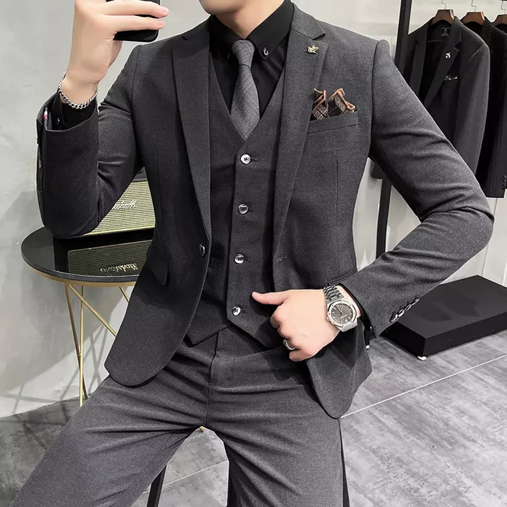 High-end Brand ( Jacket + Vest + Pants ) Boutique Fashion Solid Color Mens Casual Business Suit 3Piece Set Groom Wedding Dress
High-end Brand ( Jacket + Vest + Pants ) Boutique Fashion Solid Color Mens Casual Business Suit 3Piece Set Groom Wedding Dress