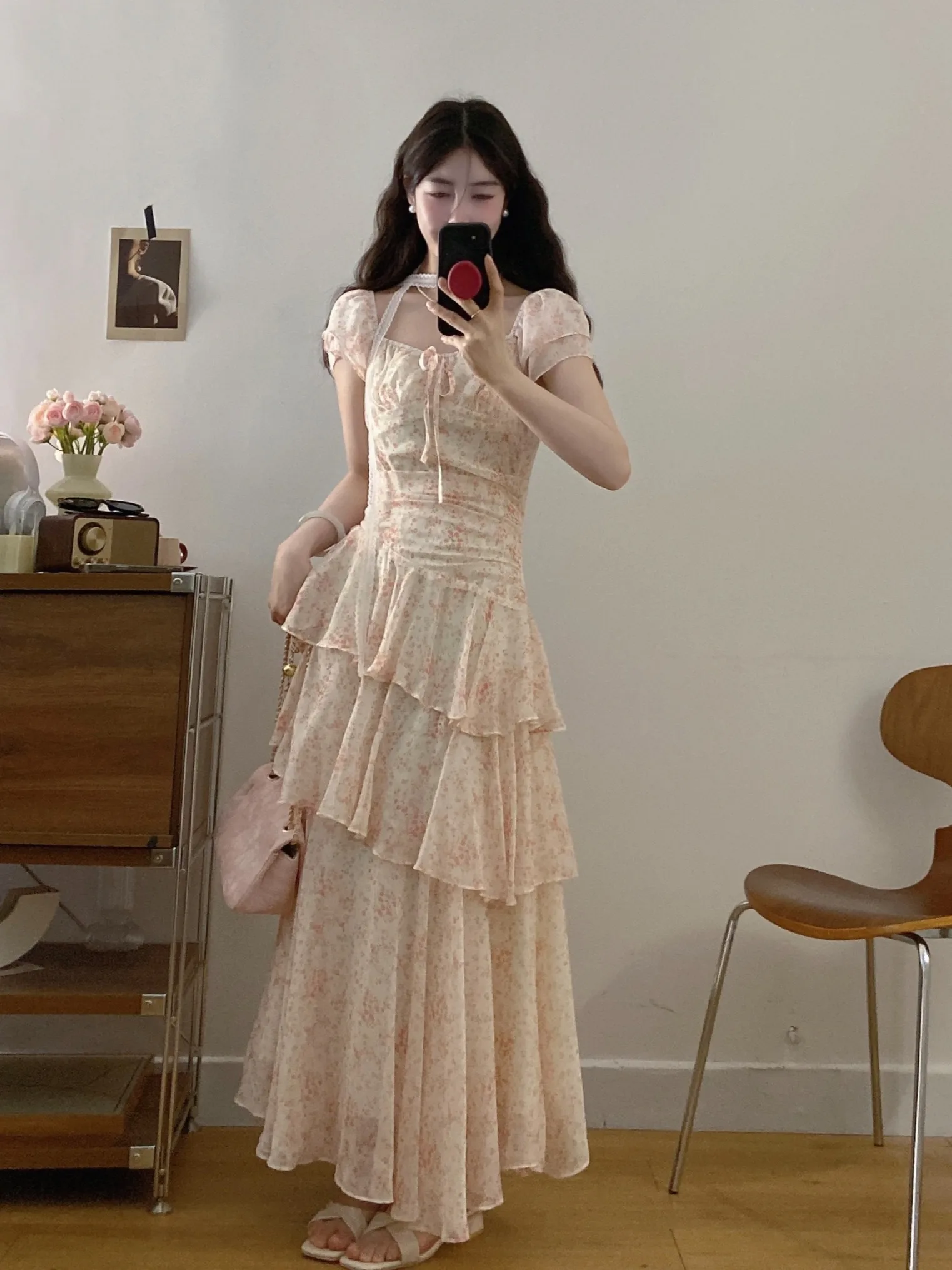 plus Size Floral Print Dress Irregular Hem Slimming Short Sleeve Korean Style High Waist A-Line Dress Summer New Arrival
plus Size Floral Print Dress Irregular Hem Slimming Short Sleeve Korean Style High Waist A-Line Dress Summer New Arrival