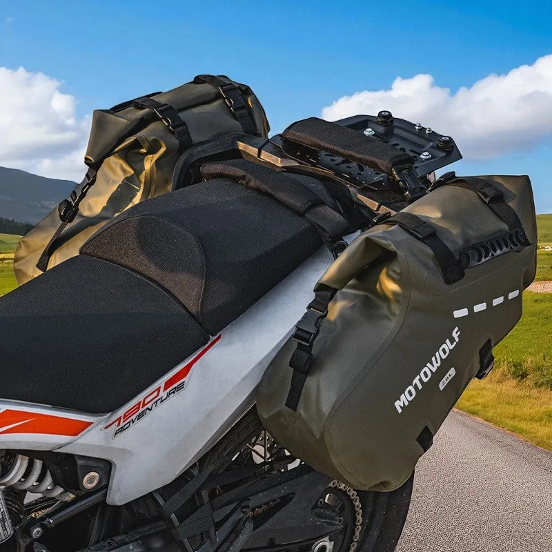 Motorcycle Side Bag 18L /28L Waterproof Motorcross Saddlebag Motor Strap Mount For Honda For Suzuki For Yamaha For BMW R1250GS
Motorcycle Side Bag 18L /28L Waterproof Motorcross Saddlebag Motor Strap Mount For Honda For Suzuki For Yamaha For BMW R1250GS