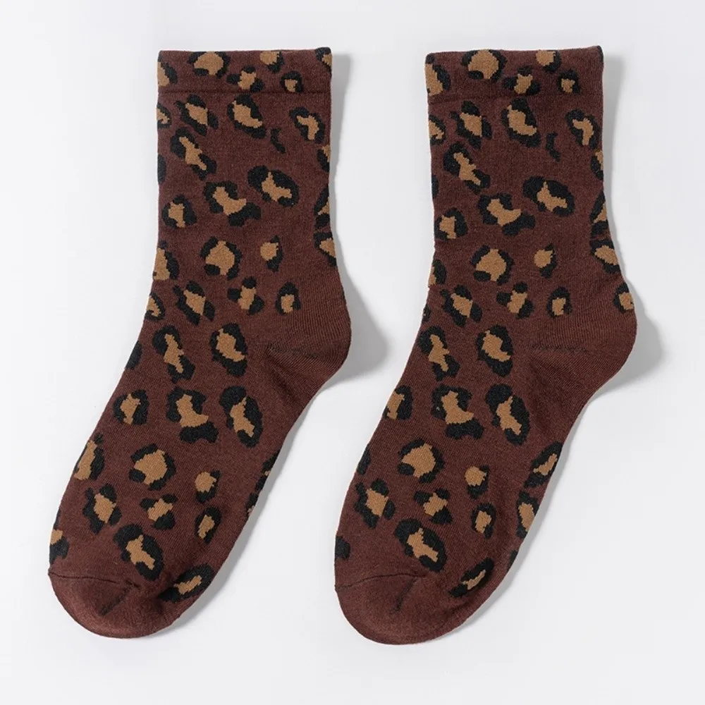 5 Pairs Korean Style Leopard Print Socks Soft Breathable Famale Tube Socks Elastic Sweat-Absorbing Mid-Calf Socks Unisex
5 Pairs Korean Style Leopard Print Socks Soft Breathable Famale Tube Socks Elastic Sweat-Absorbing Mid-Calf Socks Unisex
