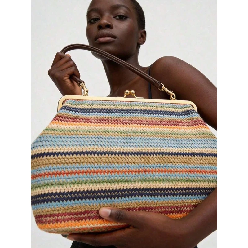 Striped Shell Shoulder Bag for Women PP Straw Woven Beach Clutch Large Casual Summer Vacation
Striped Shell Shoulder Bag for Women PP Straw Woven Beach Clutch Large Casual Summer Vacation