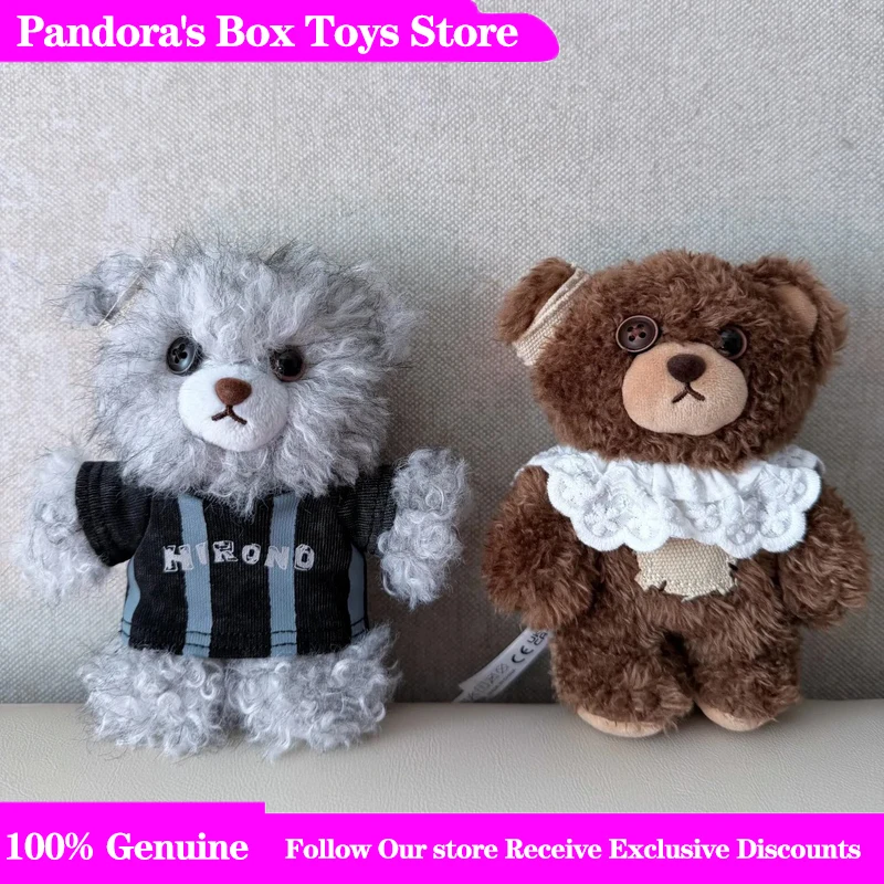 New Spot Genuine POP MART Hirono Final Whistle Series Plush Doll Collection Cute Soccer Football Bear Pendant Mystery Box Gift
New Spot Genuine POP MART Hirono Final Whistle Series Plush Doll Collection Cute Soccer Football Bear Pendant Mystery Box Gift