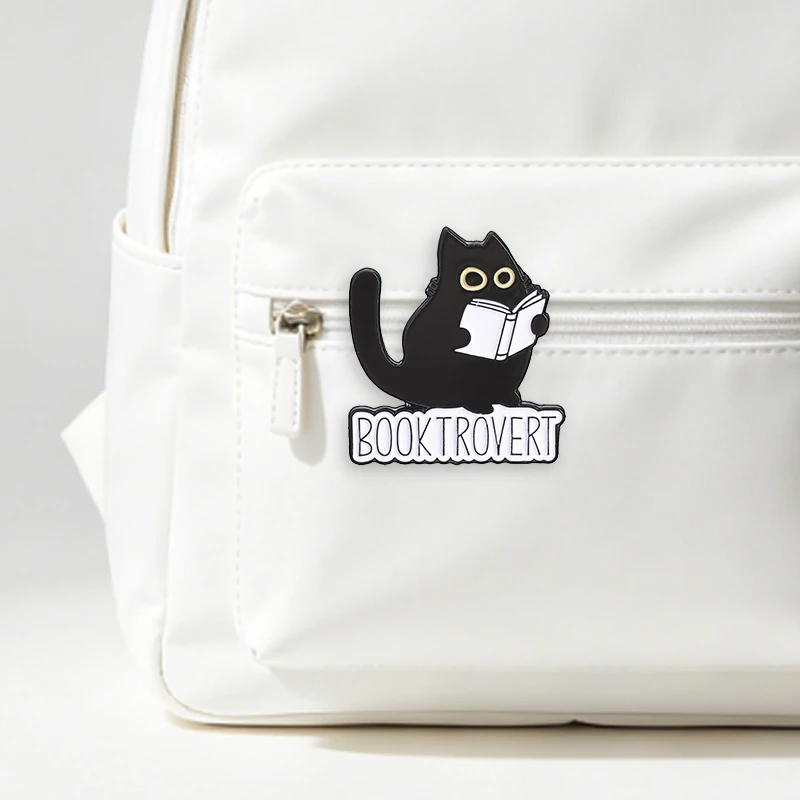 Booktrovert Black Cat Reading Enamel Pin Cute Cat Introvert Bookworms Socially Awkward Brooch Backpack Jacket Badge Jewelry Gift
Booktrovert Black Cat Reading Enamel Pin Cute Cat Introvert Bookworms Socially Awkward Brooch Backpack Jacket Badge Jewelry Gift