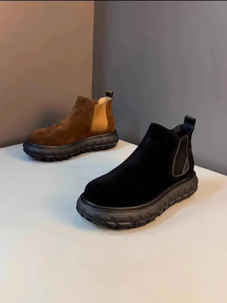 Comfortable High-Top Men's Casual Shoes Pure Leather Fashionable Versatile Business European Goods High Quality Youth Footwear
Comfortable High-Top Men's Casual Shoes Pure Leather Fashionable Versatile Business European Goods High Quality Youth Footwear