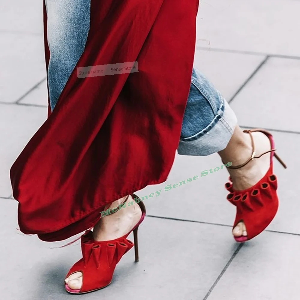 Pleated Peep Toe Solid Sandals Strap Buckles Stiletto Heels Summer Shoes Designer Party Women Casual Party Sandals Big Size New
Pleated Peep Toe Solid Sandals Strap Buckles Stiletto Heels Summer Shoes Designer Party Women Casual Party Sandals Big Size New